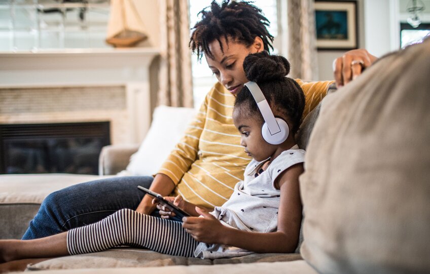 Best Kids’ Podcasts, Books, and Shows by Age — Educational & Fun Picks